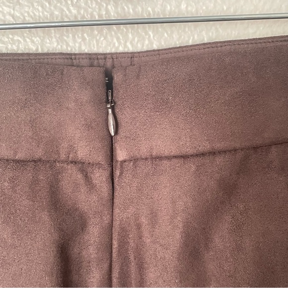 NWT J. Crew Faux Suede A-line Mini Skirt in Brown / Deep Chocolate Size 8 - Picture 5 of 9